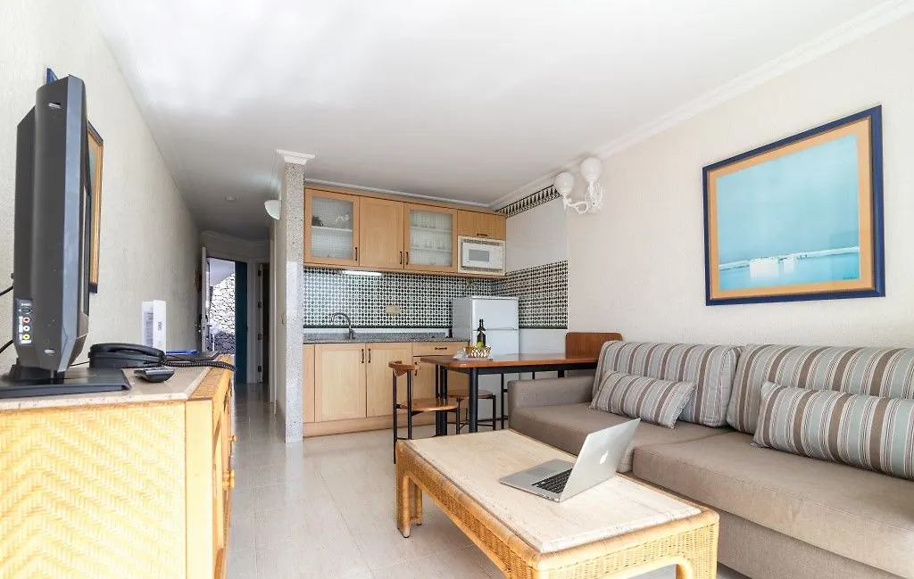 Plus Fariones Apartamentos Puerto del Carmen  0*, Puerto del Carmen (Lanzarote)
